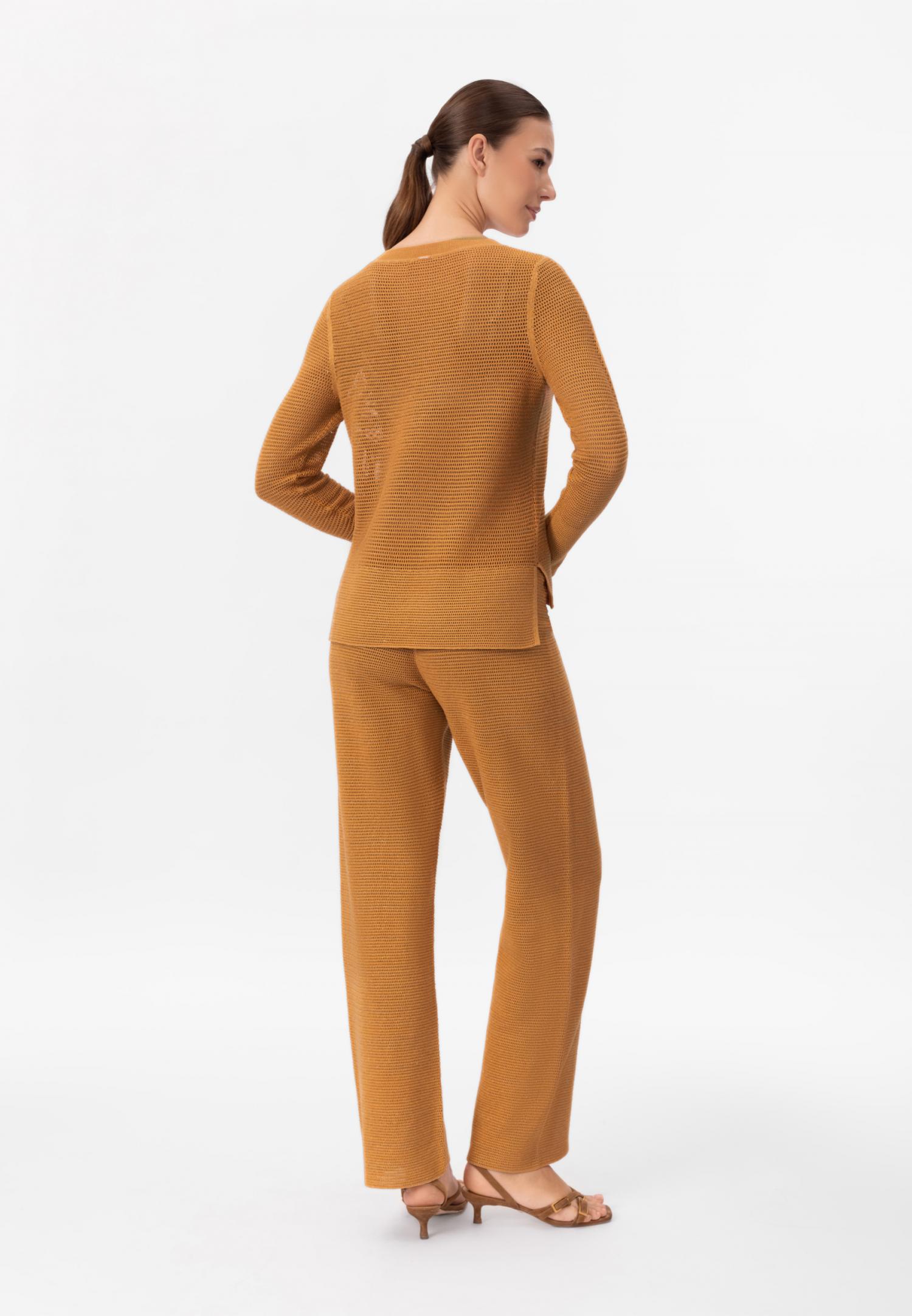 Штани з шовку та бавовни